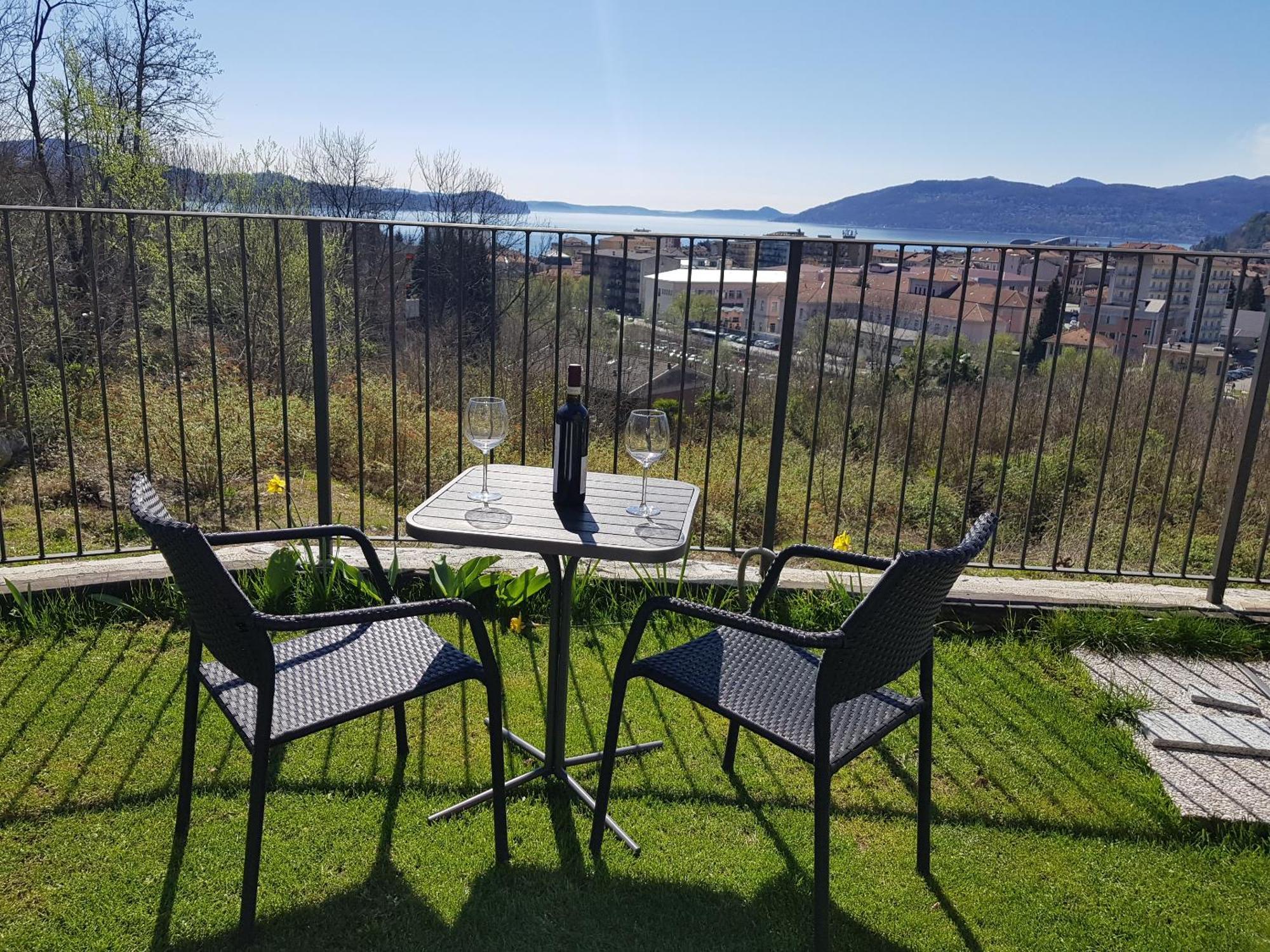 B&B Stella Maggiore Verbania Exterior foto